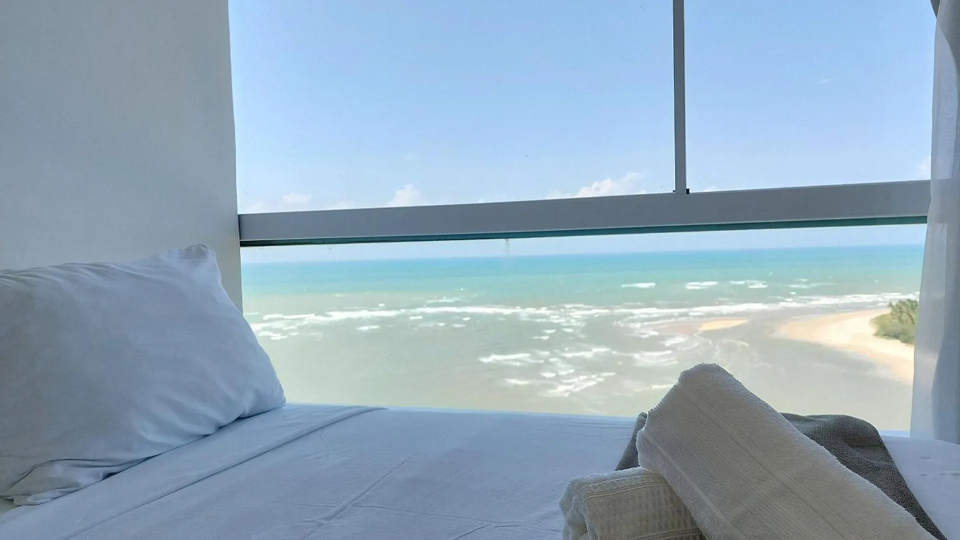 Flats Com Vista Mar No Marinas Da Barra Por Yolo Villa Recife