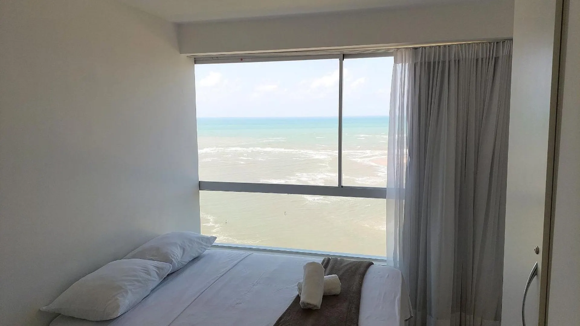 Flats Com Vista Mar No Marinas Da Barra Por Yolo Villa Recife 0*,  Brazil